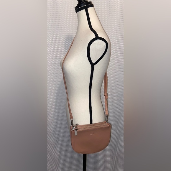 Women’s Pixie Mood Demi Vegan Leather Convertible Crossbody Waist Bag Fanny pack - Picture 15 of 16